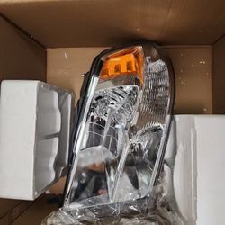 Dodge Ram Lt. Side Headlight 