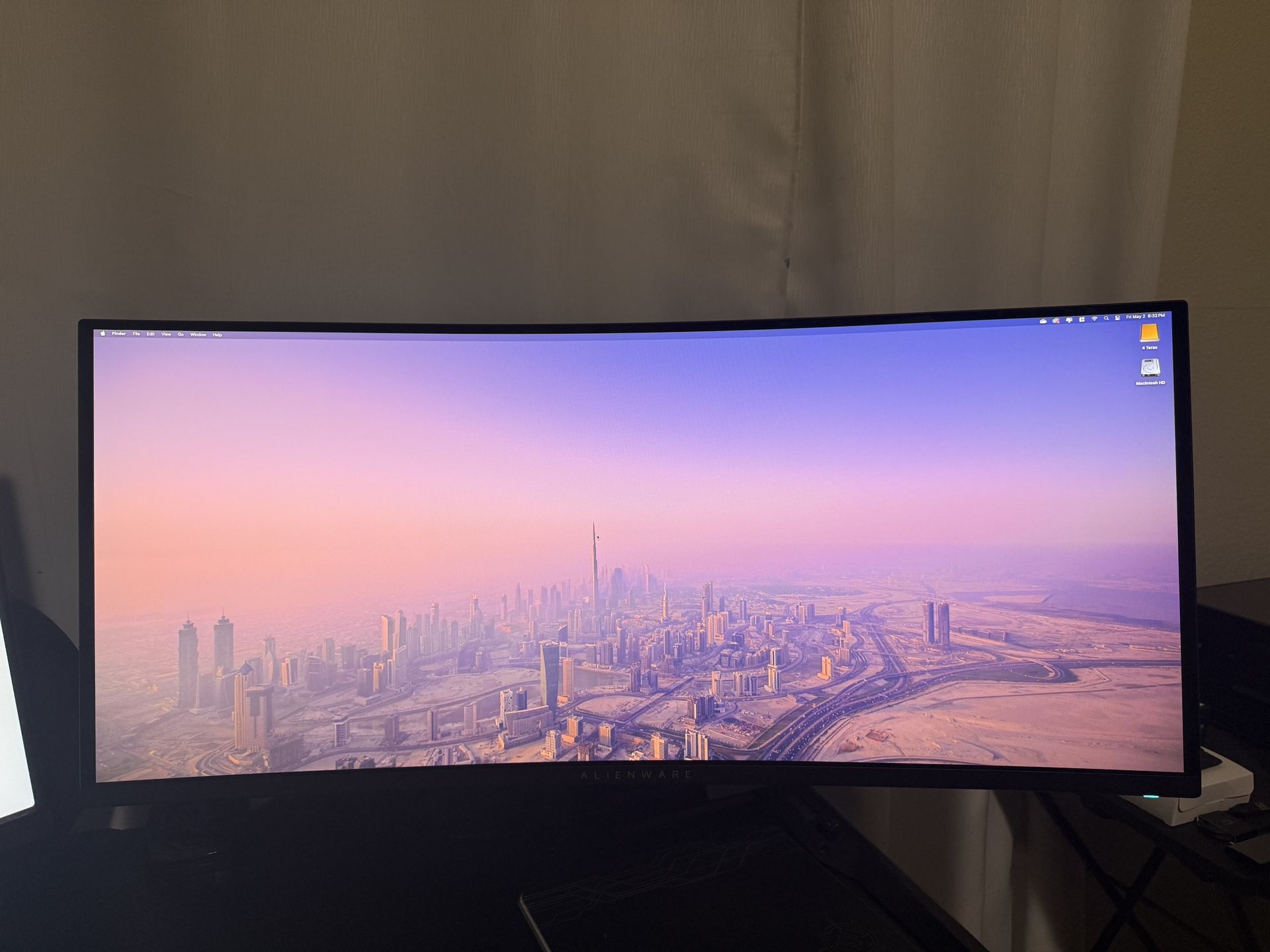 Alienware -AW3423DWF 34” QD-OLED Curved 165Hz.1ms