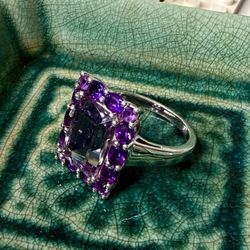 Cocktail Amethyst Ring w/ Purple Stones in Sterling Silver - size 9 (Northridge LA)