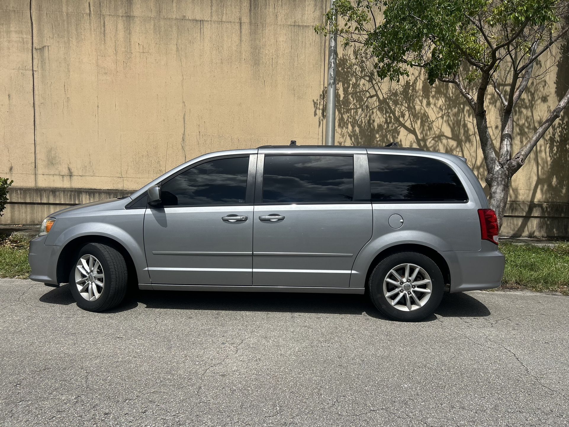 2014 Dodge Caravan/Grand Caravan