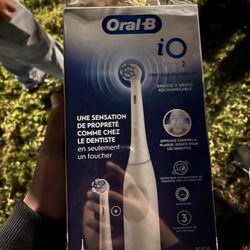 Oral B ios-2 Electric toothbrush
