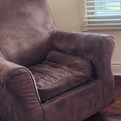 Comfy Rocking Chair 