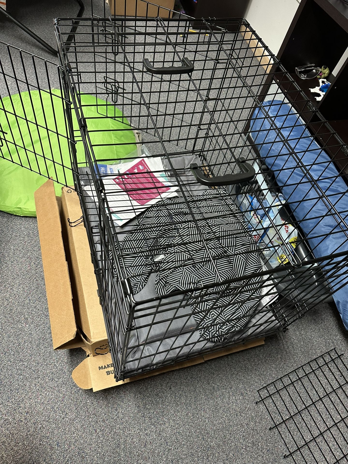 Medium Dog Crate.