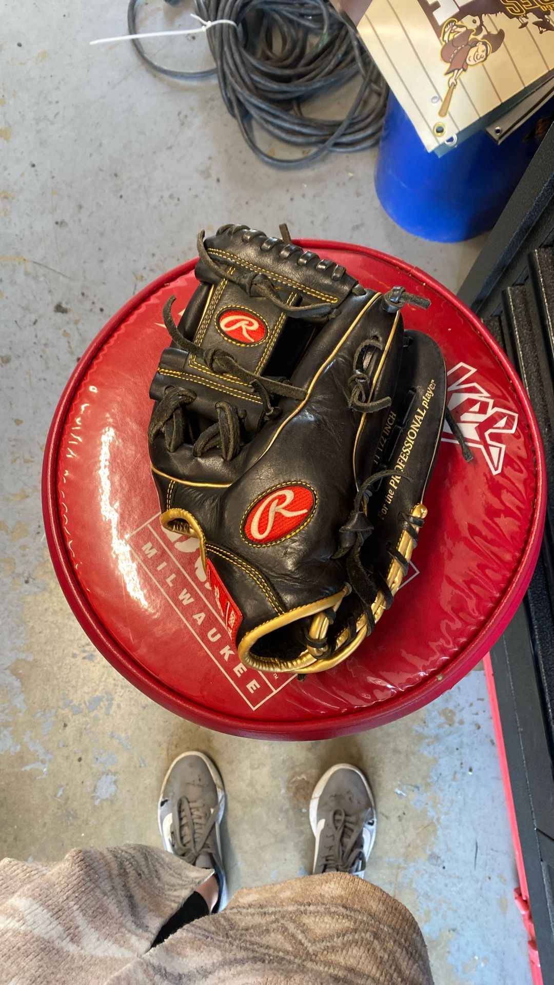 Rawlings Baseball Glove 11.5 