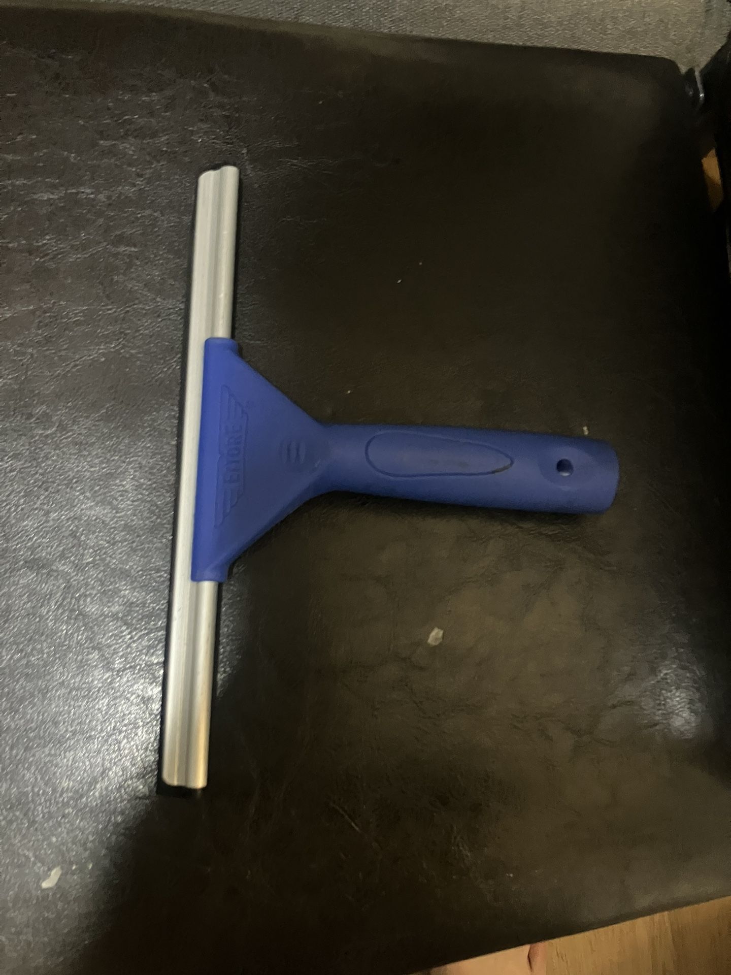 Ettore All Purpose 8” Cleaning Device