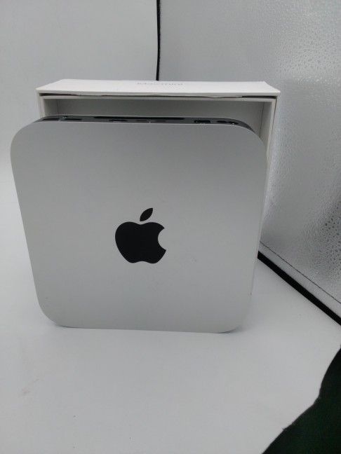 APPLE DESK TOP