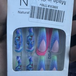 Nails & Toes Nails 