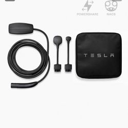 Tesla Mobile Charger