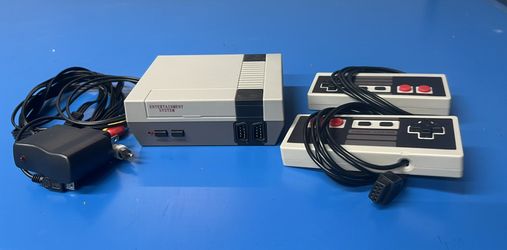 Classic Nintendo Edition Miniature Console