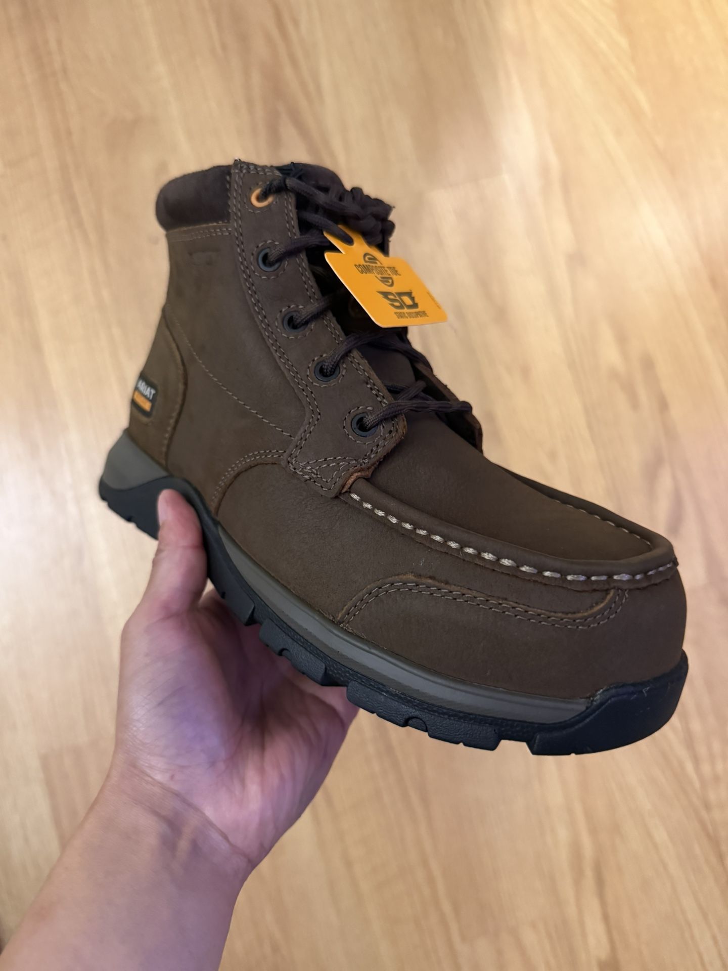 New Ariat Boots Men’s Size 7