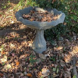 Flower Pot/ Feeding Pot For Birds 