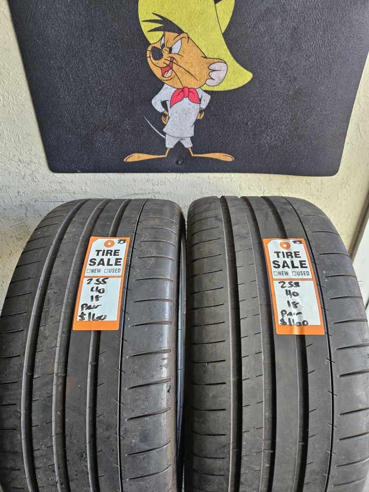255/40/18 Michelin Tires (2)