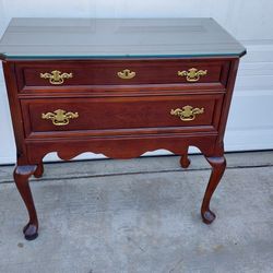 Dresser Table