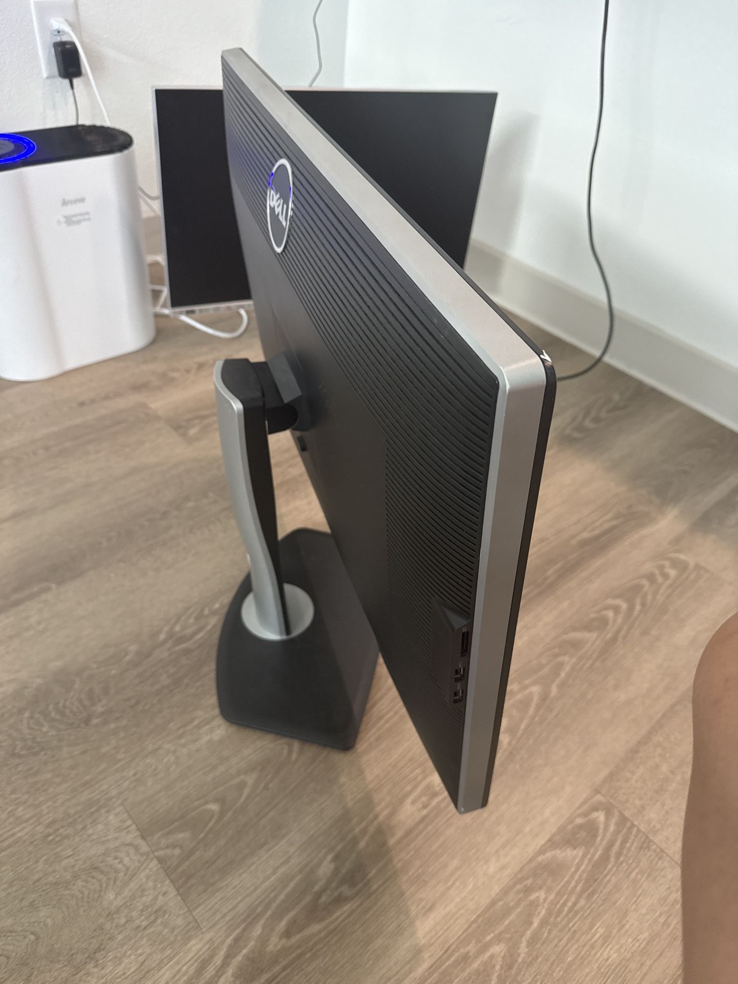 Dell Monitor