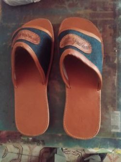 Sandal