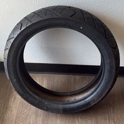 RX-01 Road Winner motorcycle tire
