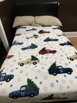 Sleigh Twin Size Bed
