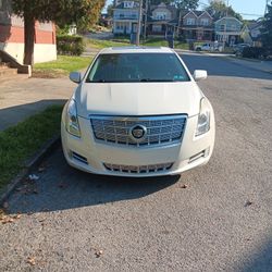 2013 cadillac.