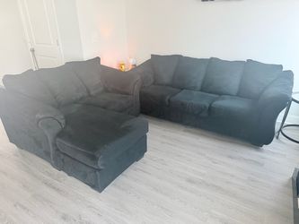 Dark Gray/Black Sectional Couch & Loveseat Set with Chaise