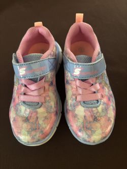 New Pink Girls Shoes Sz 8