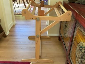 Ashford 24” Rigid Heddle Loom with stand