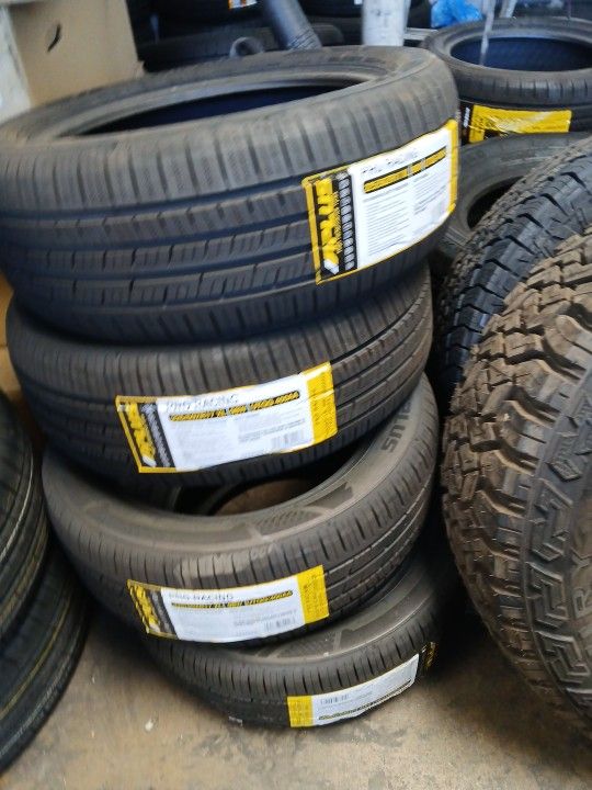 New Set Of Tires 225 50 17