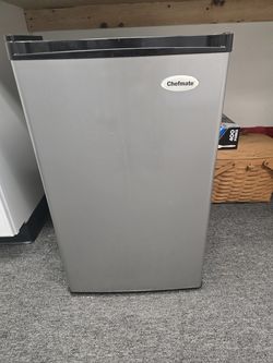 Compact Mini Fridge Refrigerator Silver