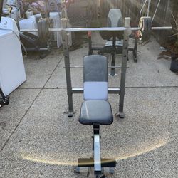 Weight Bench 