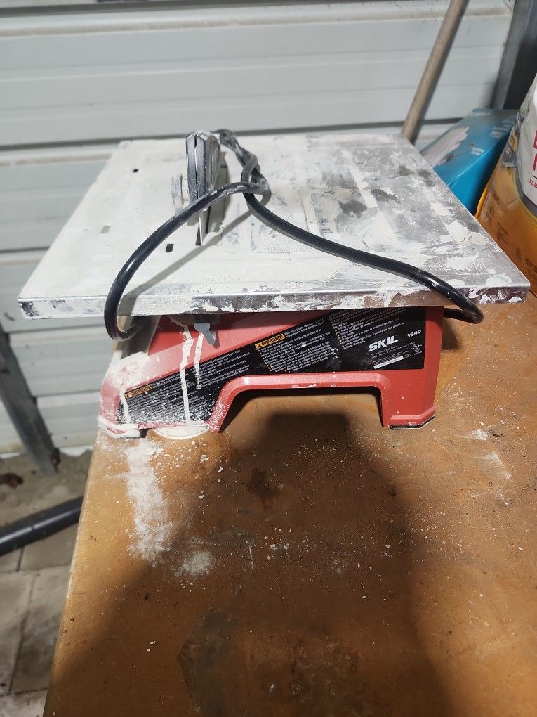 Tile Saw