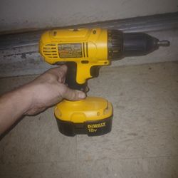Working Dewalt Drill W Charger 