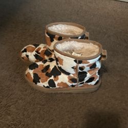 Uggs Size 3