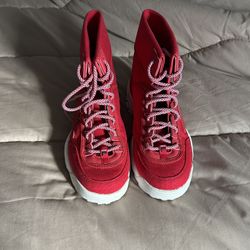 🔥 Fila Red High Tops 🔥