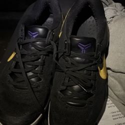 Kobe Basketball Shoes