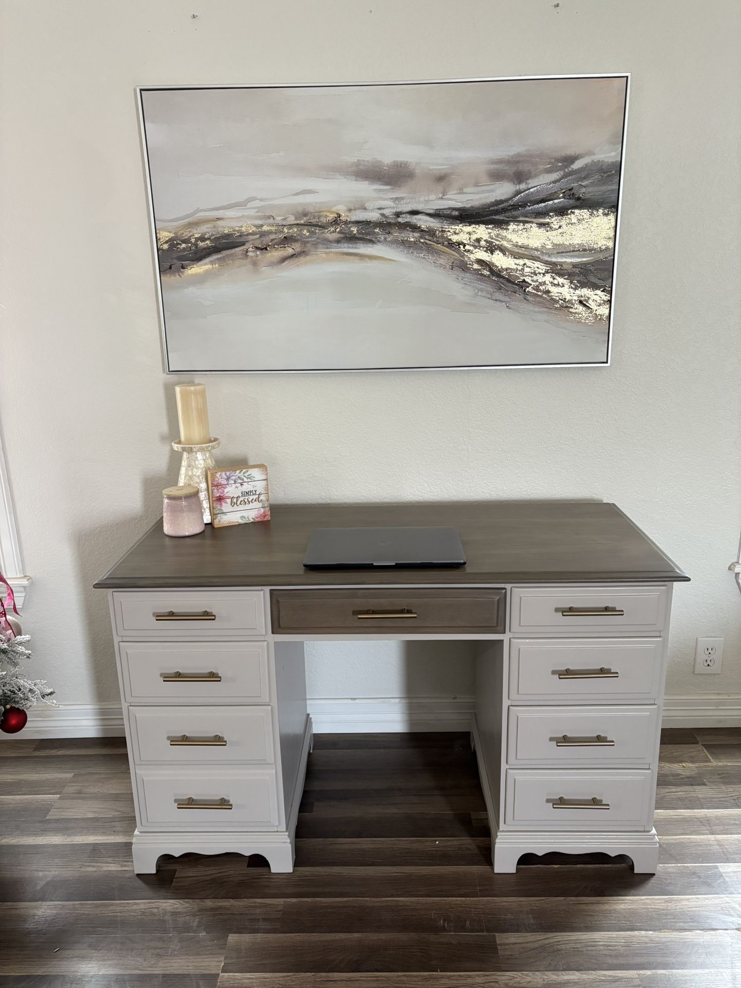 Beautiful Desk