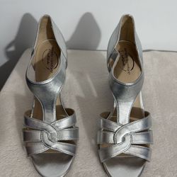 Platinum Silver Strappy Heels Sz 8.5 M