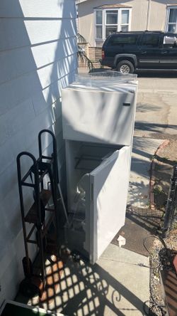 Maytag refrigerator