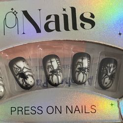Press On Nails