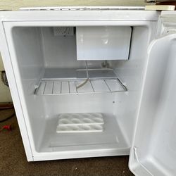 Mini Refrigeratior