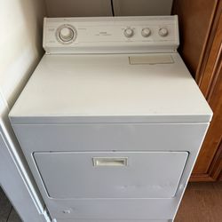 Washer & Dryer St