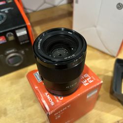 Sony - 35mm f/1.8 FE 