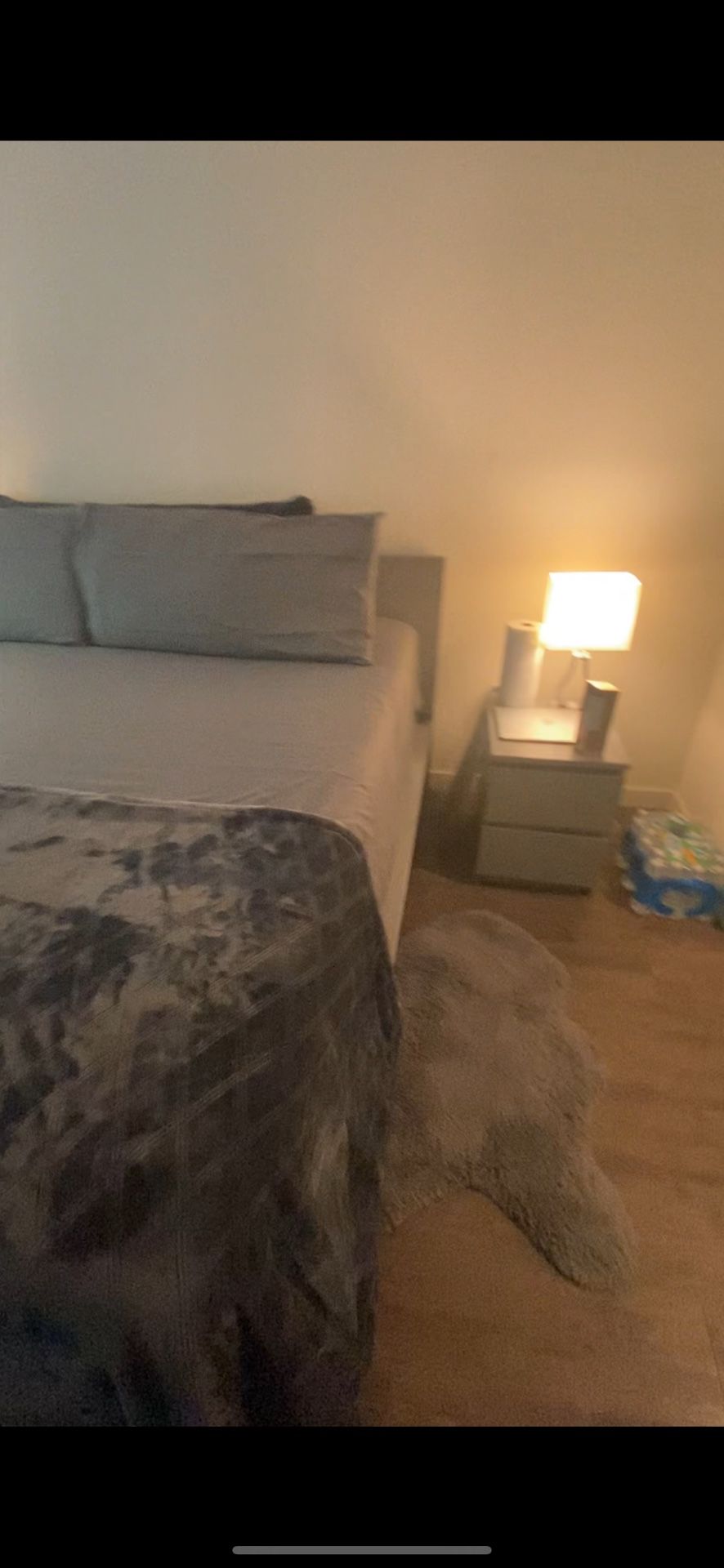 King Size Bed With Two Side Tables And Lamps
