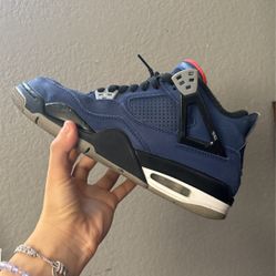 Jordan Retro 4’s