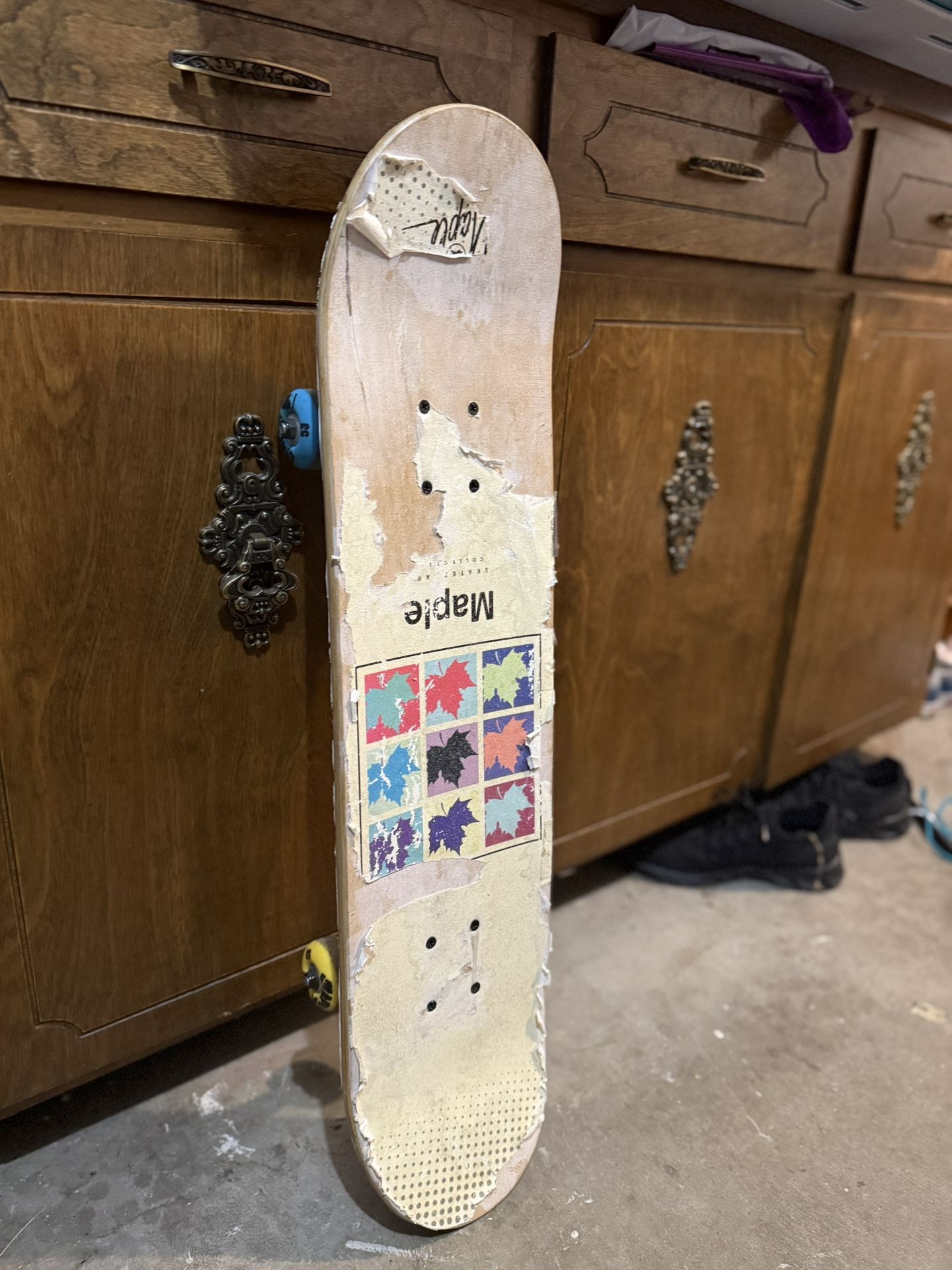 Skateboard