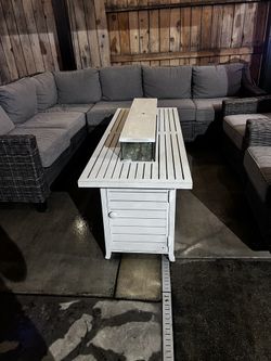 White propane fire pit