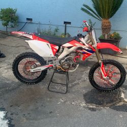 2004 Honda Crf