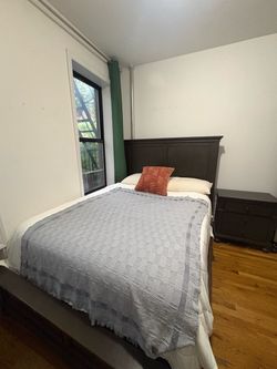 Queen Bed Frame – Aspenhome Oxford Panel Bed – Good Condition – $75  OBO - MUST GO BY MONDAY NIGHT