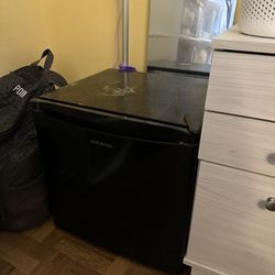 Mini-Fridge