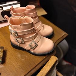 Toddler Girl Boots (Pink)