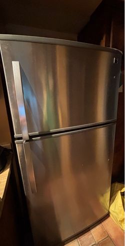 Refrigerator for sale
