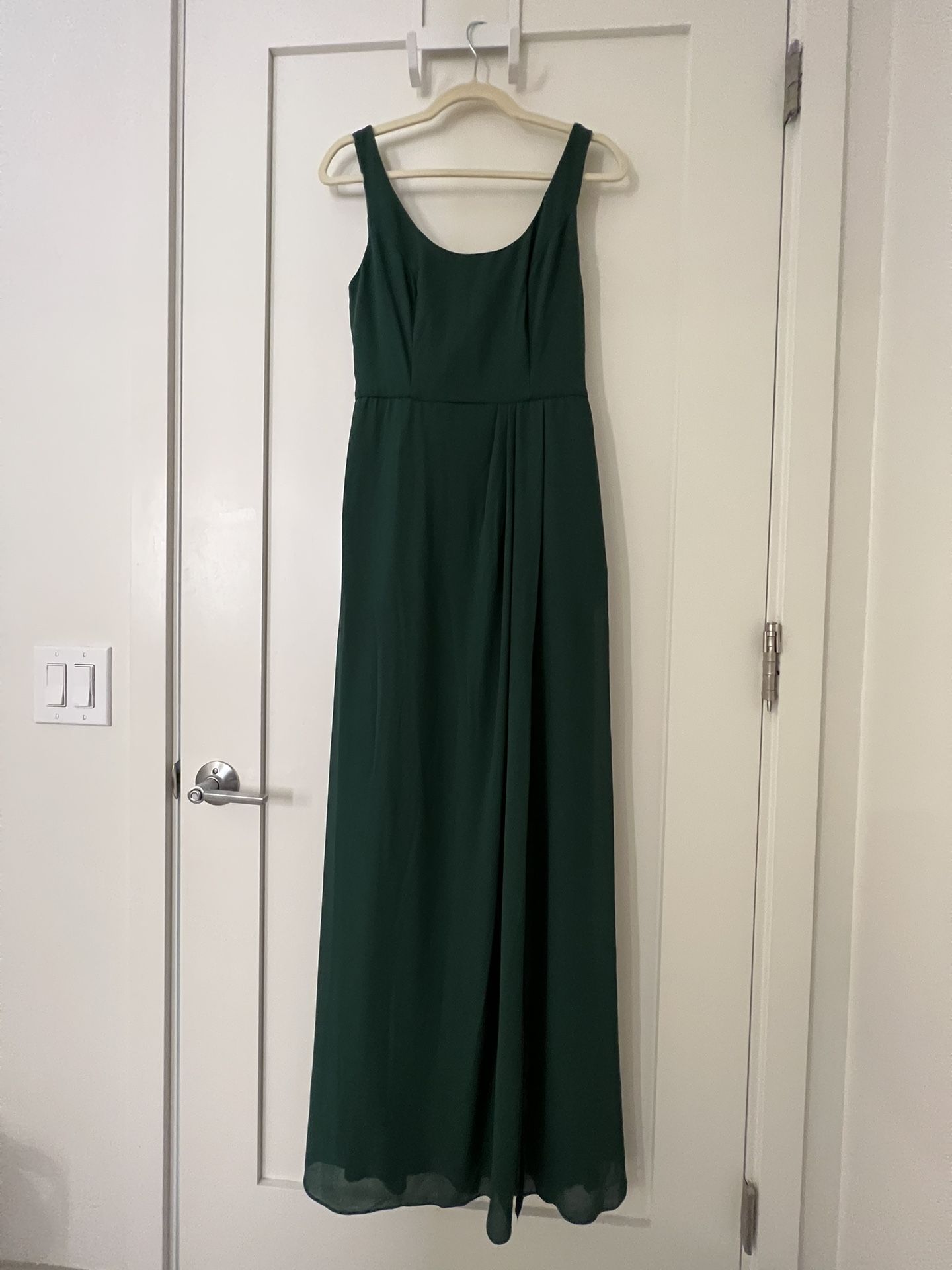 David’s Bridal - chiffon tank scoop neck bridesmaid dress